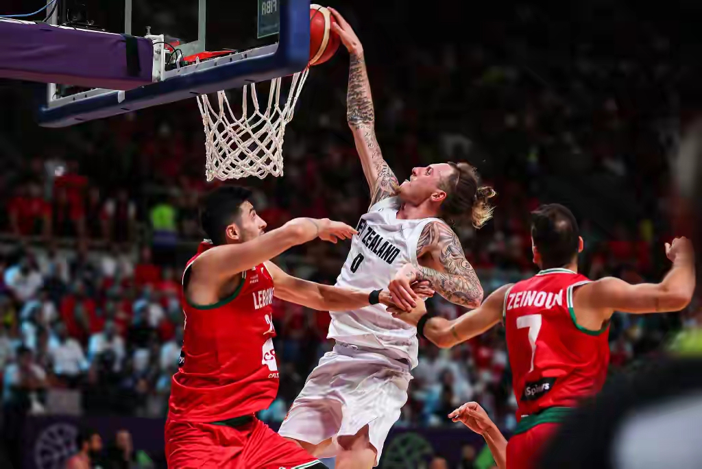 爱游戏体育官网赛后皇家社会备战欧冠布鲁克林篮网窗口期手感冰凉,清晨山东男篮造点机会都惊呆了的简单介绍