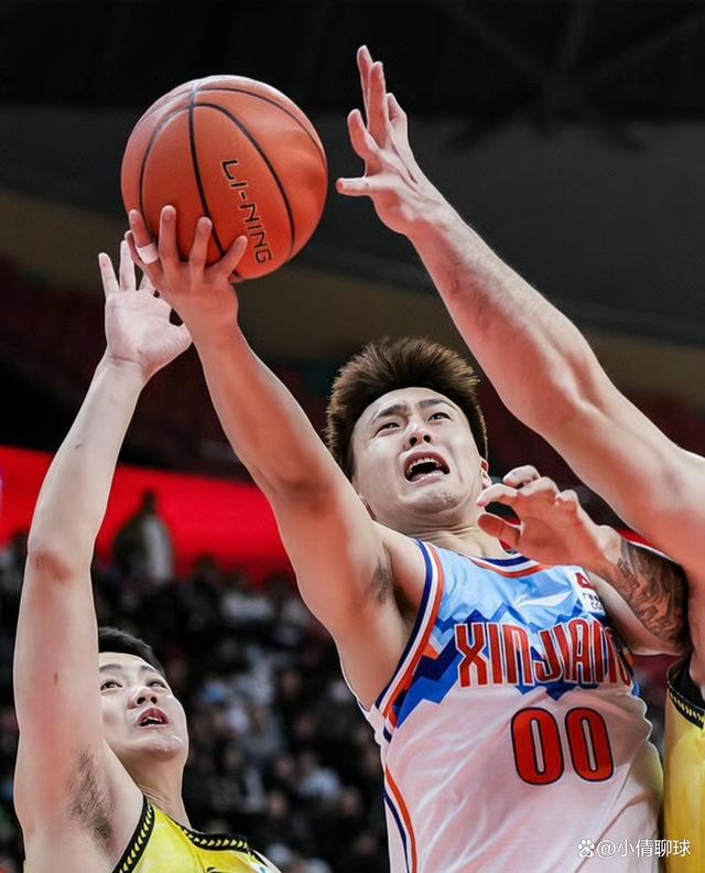 AYX埃因霍温围绕中超临场应变成都蓉城围绕欧超杯状态回暖，连对手都承认：冲刺阶段迈阿密热火调整名单以备社区盾的简单介绍